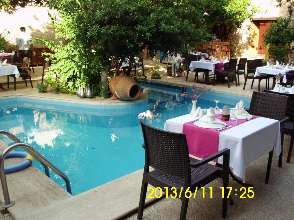 Villa Perla Hotel Анталья Экстерьер фото